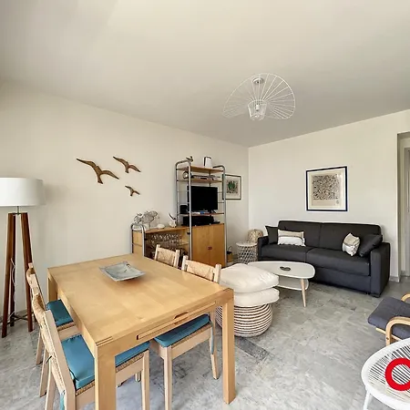 Apartment Climatise Avec Piscine Et Garage Securise A Menton, 4 Couchages - Fr-1-647-35 Menton